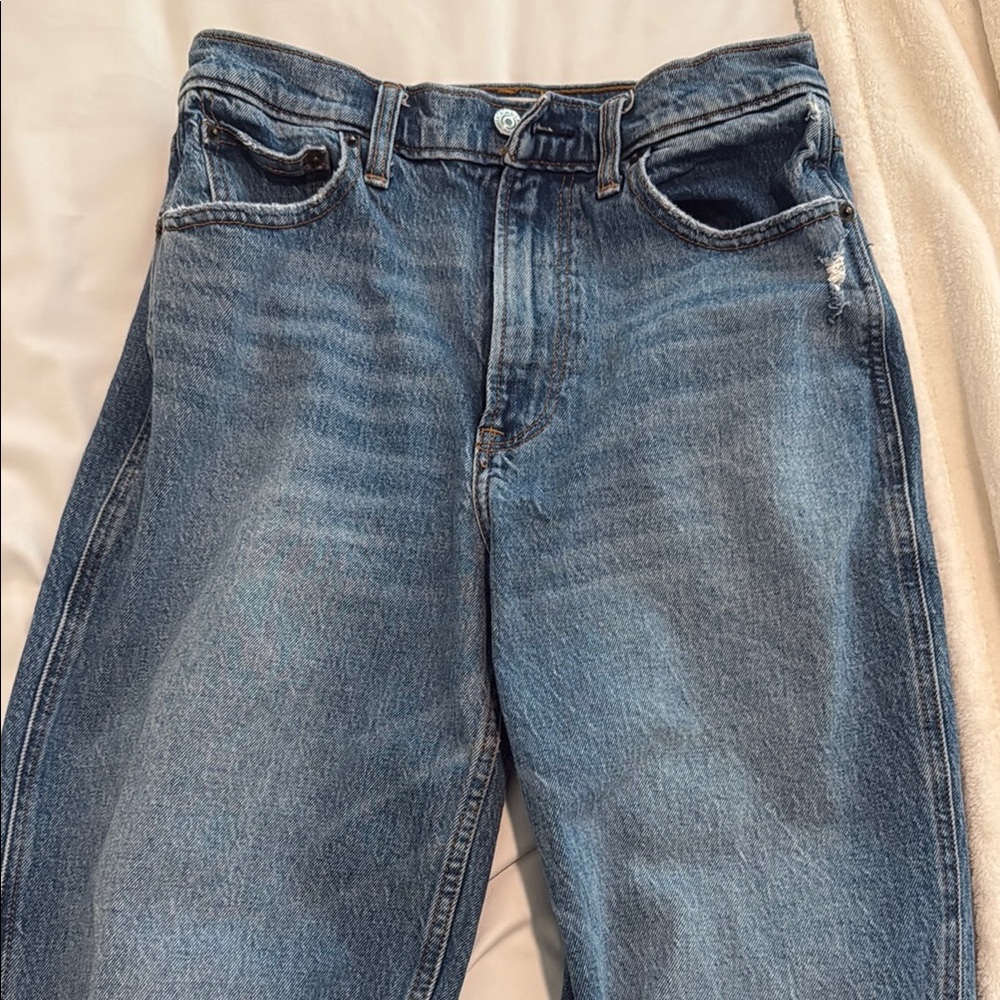 90s relaxed jeans